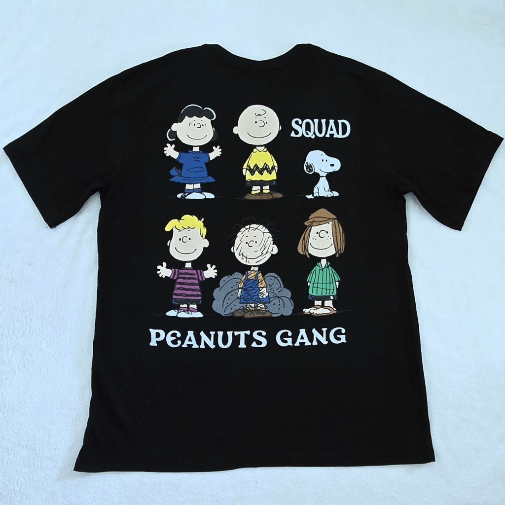 Peanuts "Peanuts Gang" Graphic Tee - Nwot